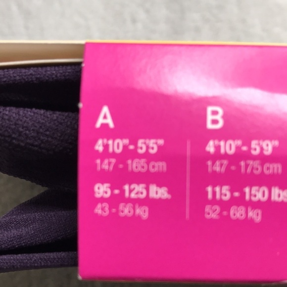 3 Pairs of Spanx Shaping Tights Size A All New - Picture 11 of 15